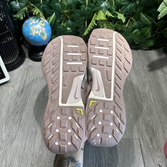 Nike Juniper Trail 3 Sail Dark Pony Crimson Tint Women Running FQ0902-100 10.5 - Picture 8 of 10